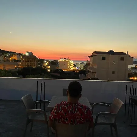 بيت للعطل Violeta Red 1 Bedroom كساميل
